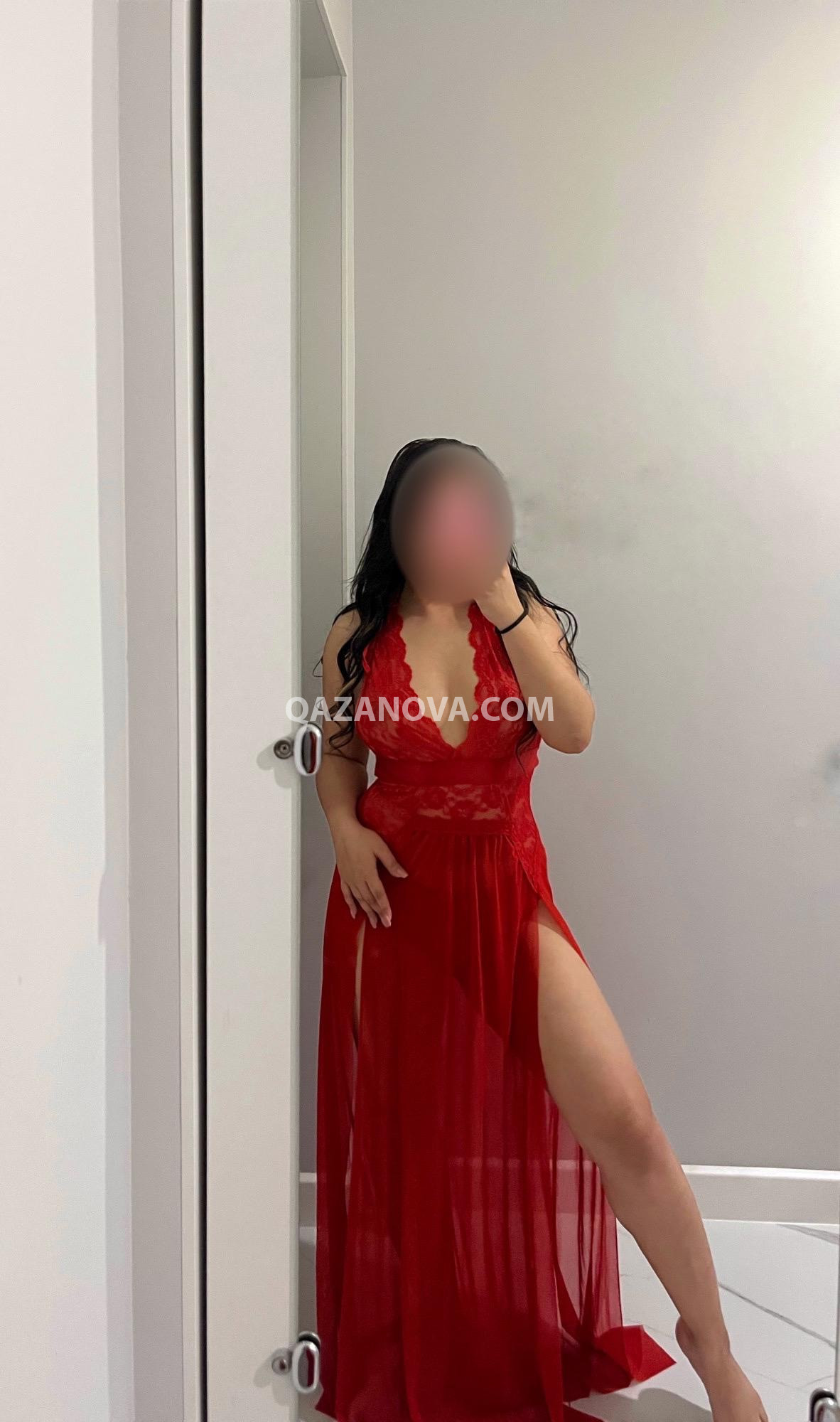 Фото Моля Индивидуалка